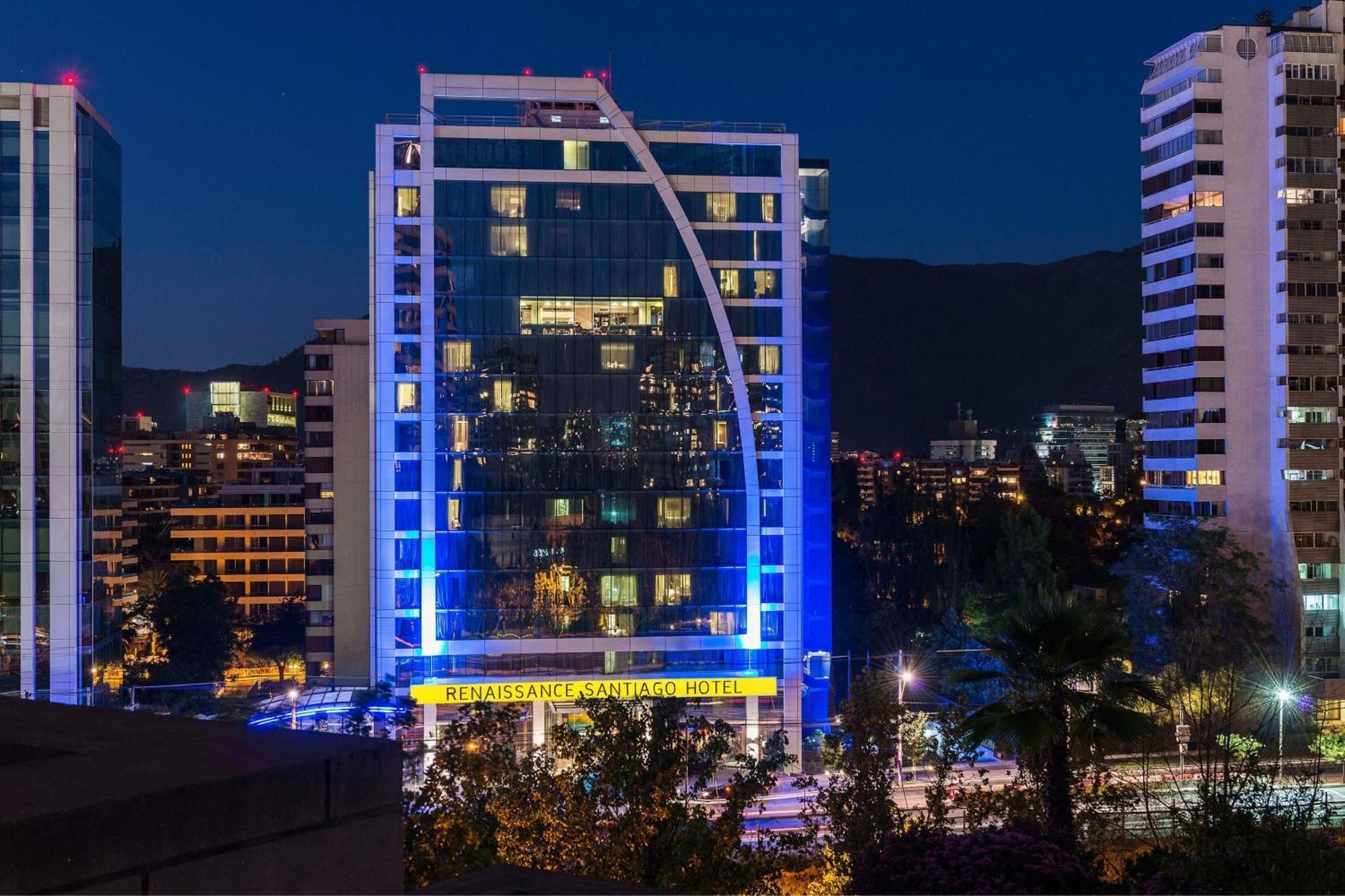Renaissance Santiago Hotel Esterno foto