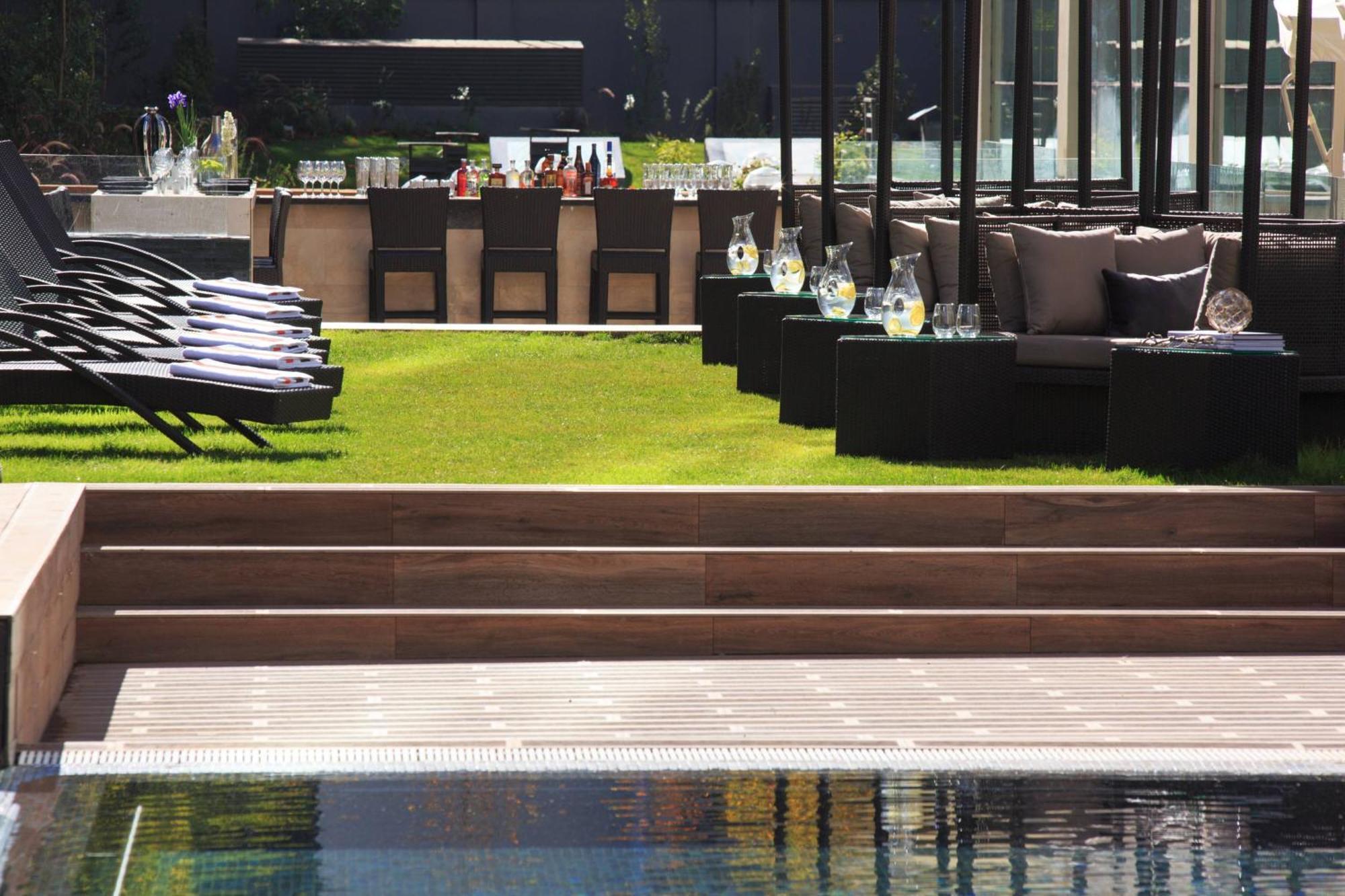 Renaissance Santiago Hotel Esterno foto